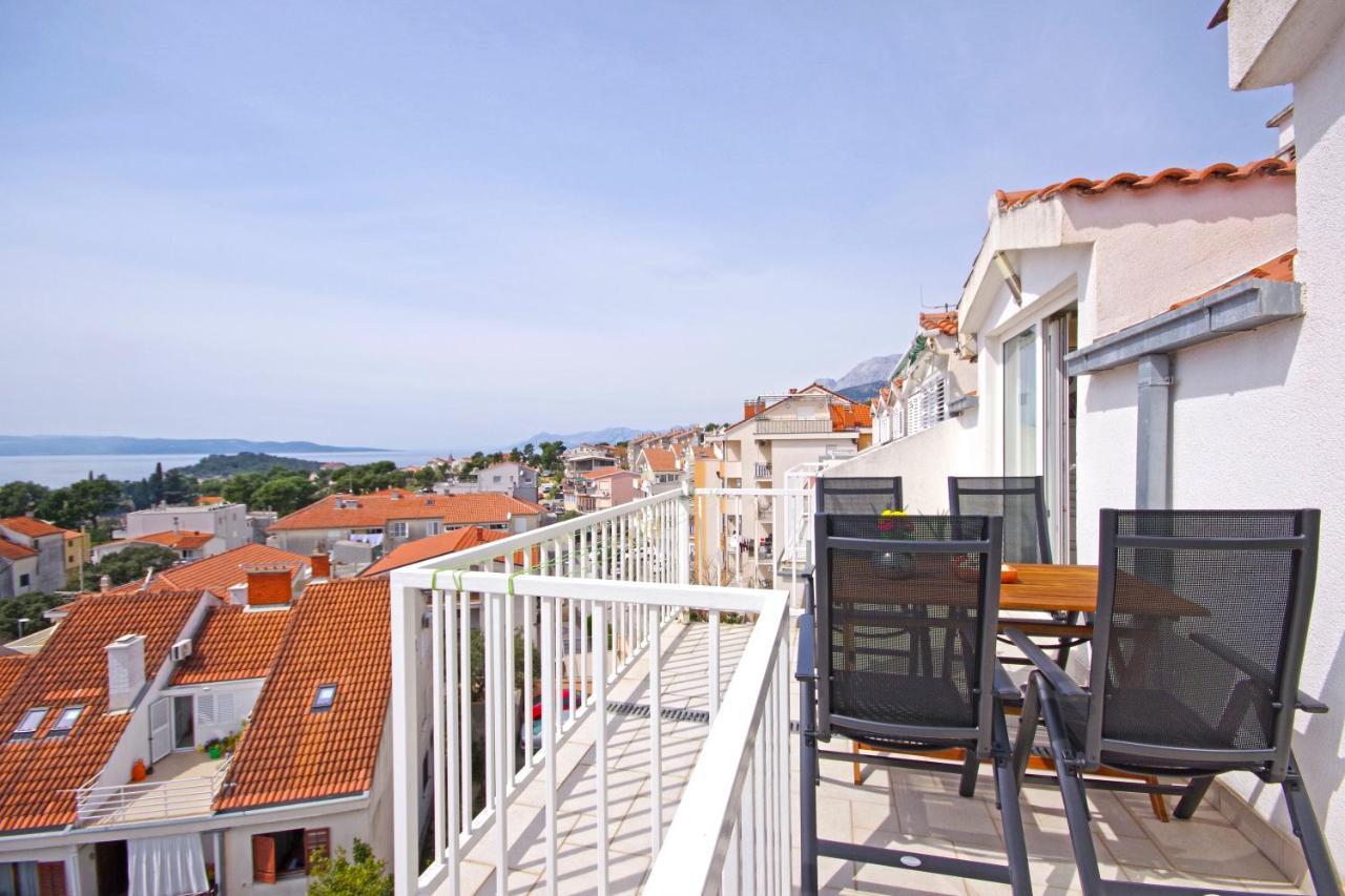 Apartment Neva Makarska