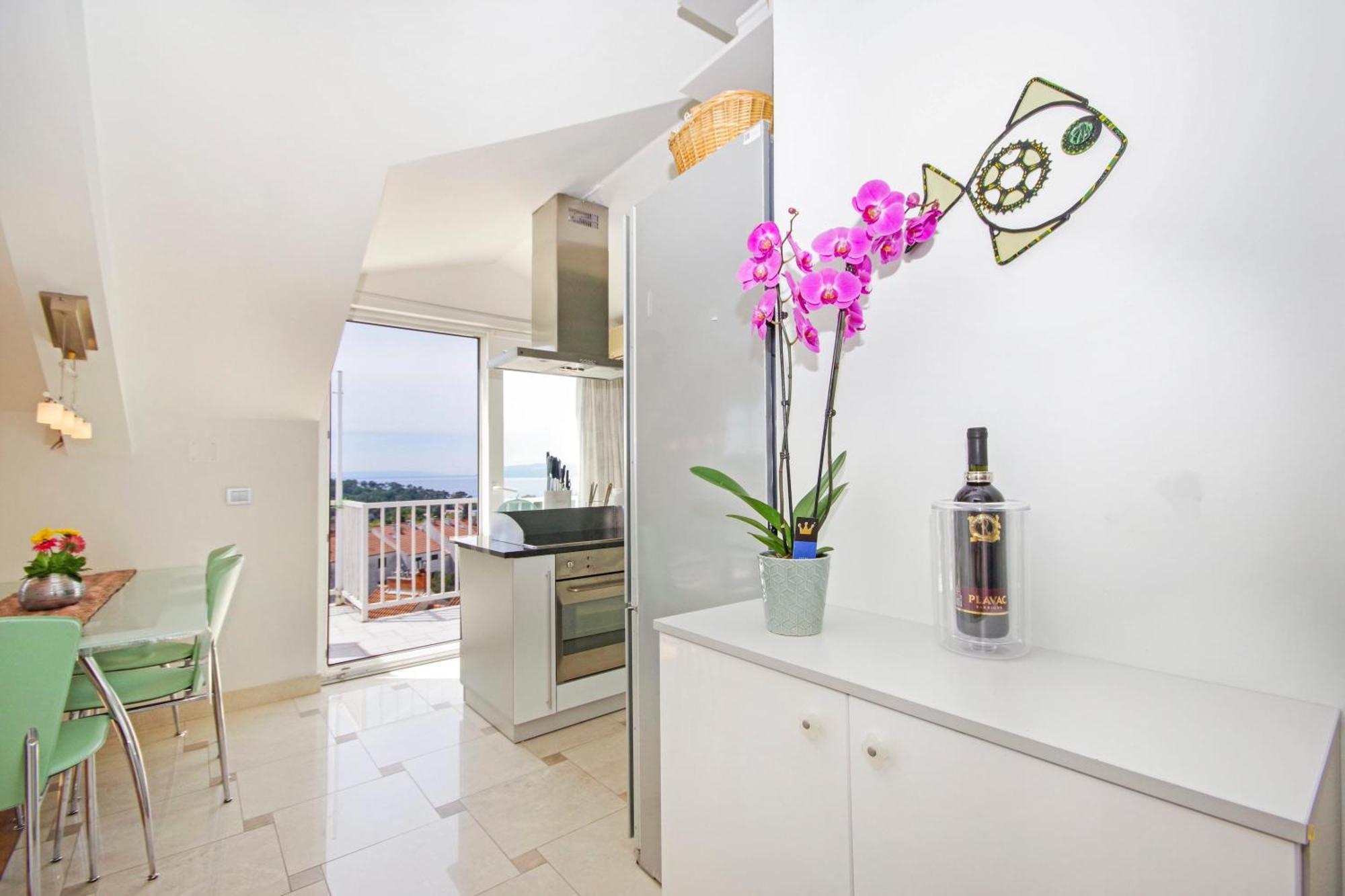 Apartment Neva Makarska