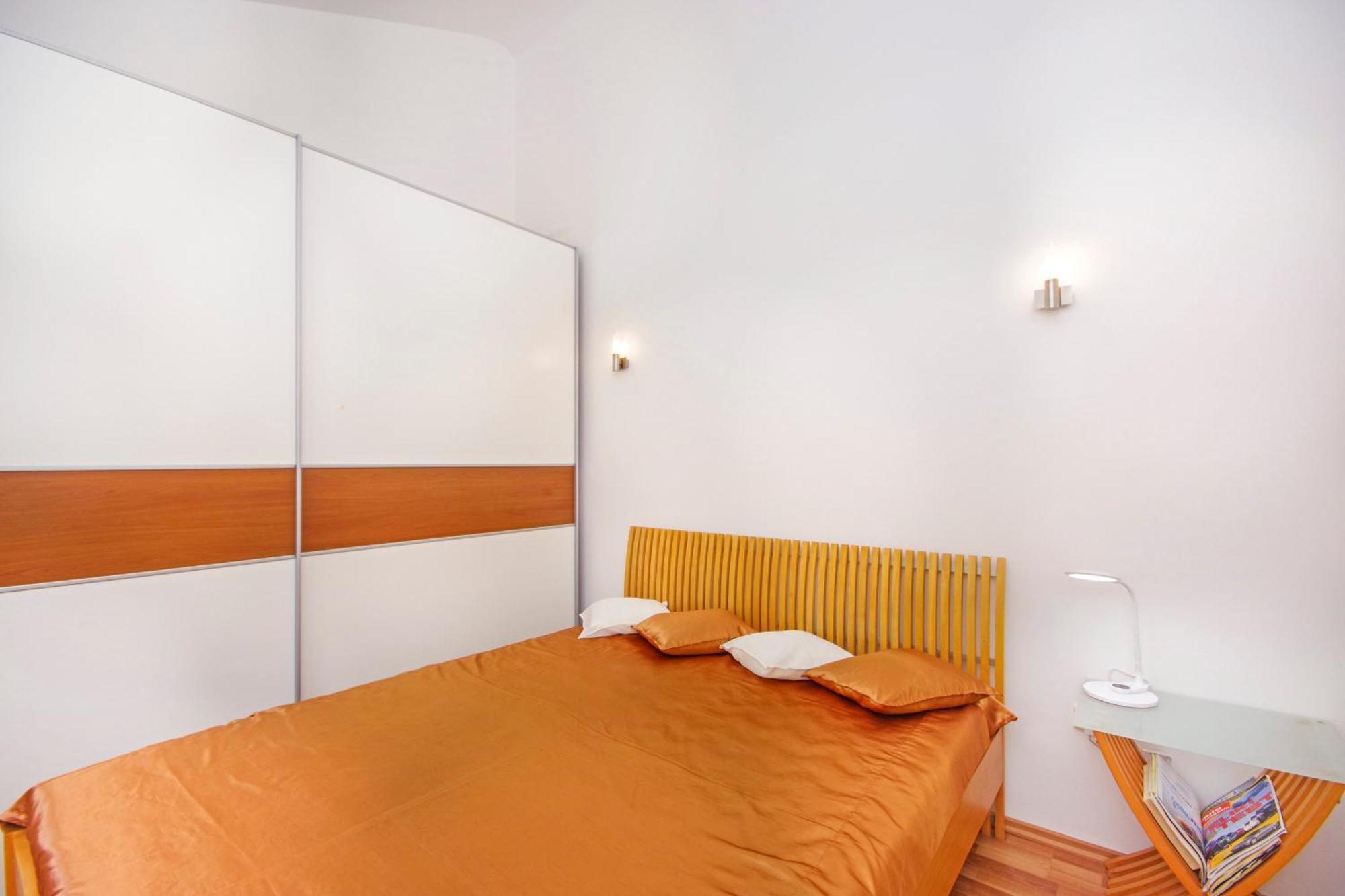 Apartment Neva