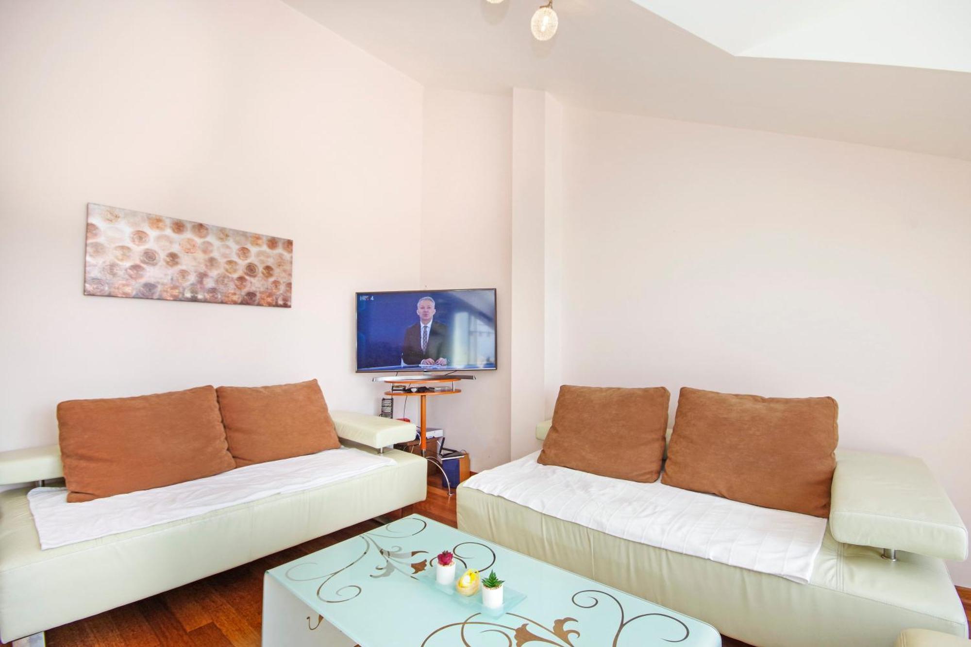 Neva Apartment